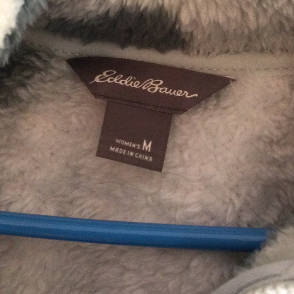 4/$15 Eddie Bauer fleece - Picture 2 of 2